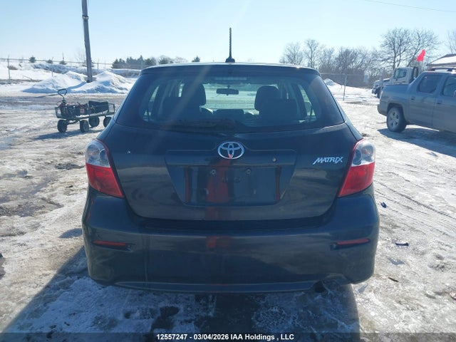 12557247 :رقم المزاد ، 2T1KU4EE3CC867413 vin ، 2012 Toyota Corolla Matrix مزاد بيع