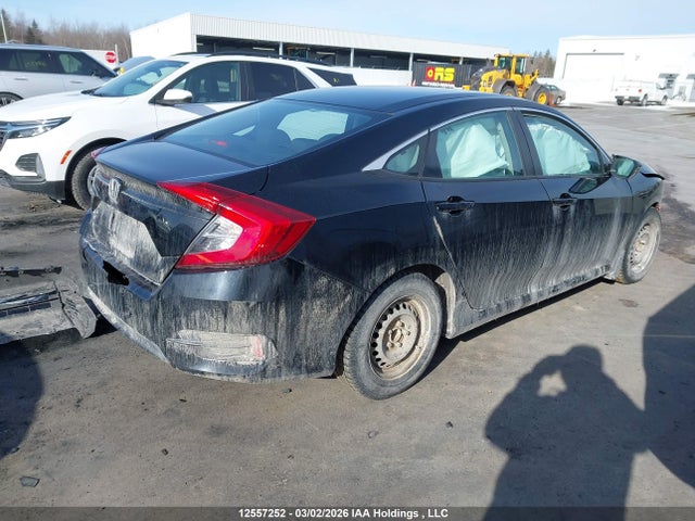 12557252 :رقم المزاد ، 2HGFC2F51JH024094 vin ، 2018 Honda Civic Lx مزاد بيع