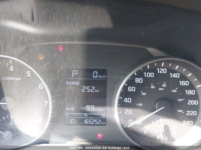 5NPD74LF8HH090680 Hyundai Elantra Le