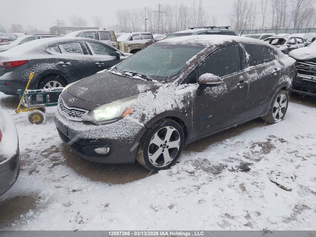 12557266 :رقم المزاد ، KNADN4A32F6500179 vin ، 2015 Kia Rio Ex/ex+/lx/lx+/sx مزاد بيع