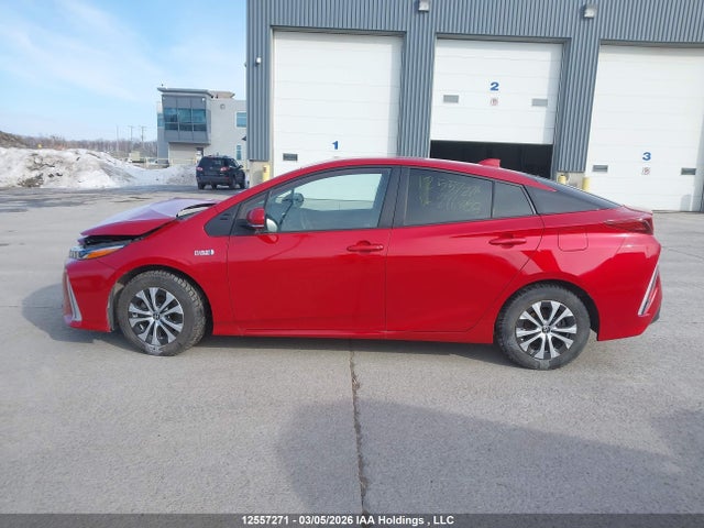 JTDKAMFP2N3216388 Toyota Prius Prime Le/xle/limited