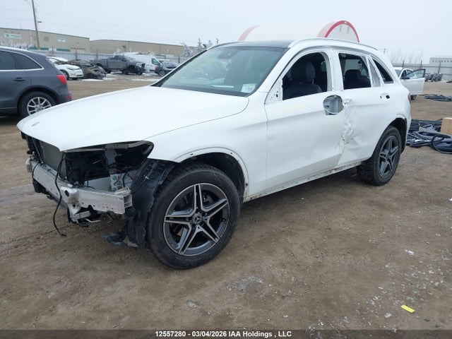 12557280 :رقم المزاد ، W1N0G8EB2NV369031 vin ، 2022 Mercedes-benz Glc 300 4matic مزاد بيع
