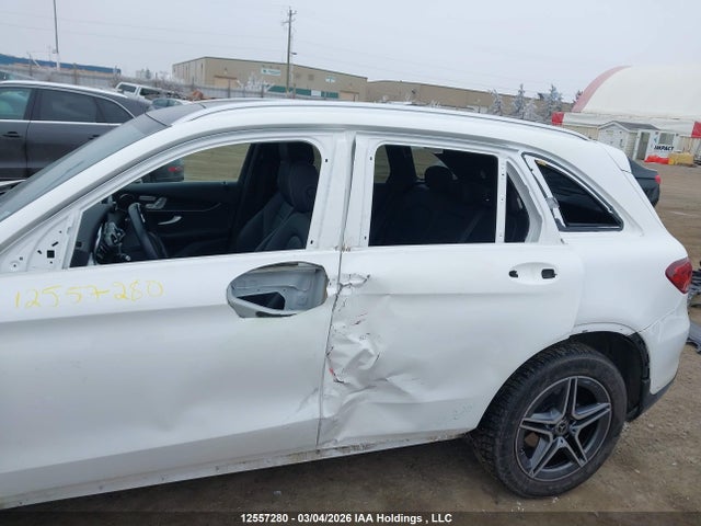 12557280 :رقم المزاد ، W1N0G8EB2NV369031 vin ، 2022 Mercedes-benz Glc 300 4matic مزاد بيع