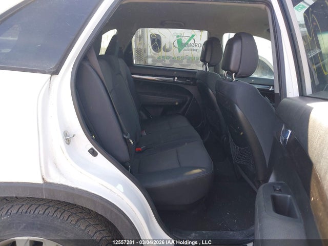 12557281 :رقم المزاد ، 5XYKTDA22BG091003 vin ، 2011 Kia Sorento مزاد بيع