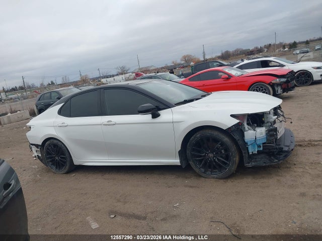 4T1K61AKXNU026033 Toyota CAMRY XSE