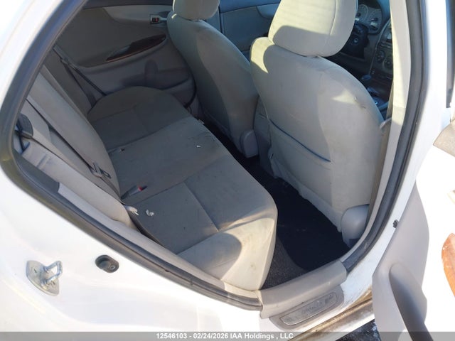 12546103 :رقم المزاد ، 2T1BU4EE8BC561709 vin ، 2011 Toyota Corolla Le مزاد بيع