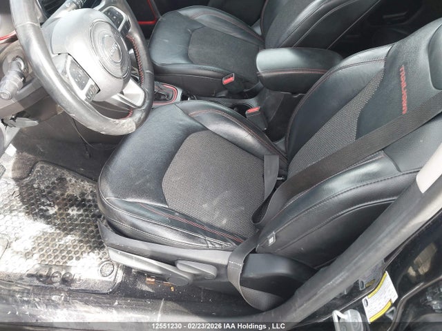 3C4NJDDB4JT316074 Jeep Compass Trailhawk