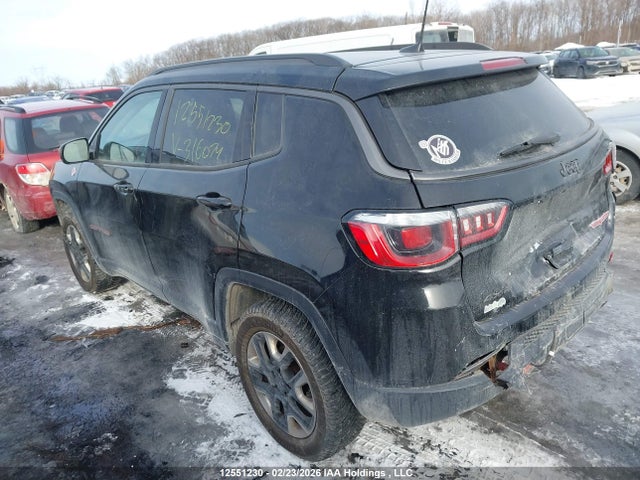 3C4NJDDB4JT316074 Jeep Compass Trailhawk