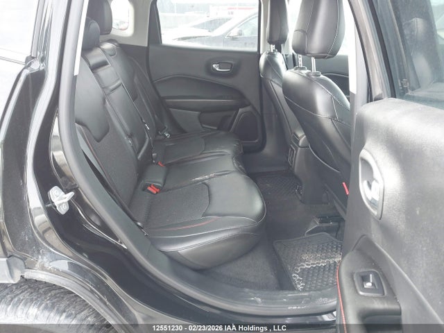 3C4NJDDB4JT316074 Jeep Compass Trailhawk