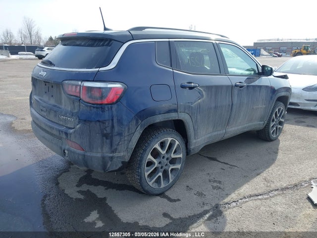 12557305 :رقم المزاد ، 3C4NJDCB4JT155677 vin ، 2018 Jeep Compass مزاد بيع