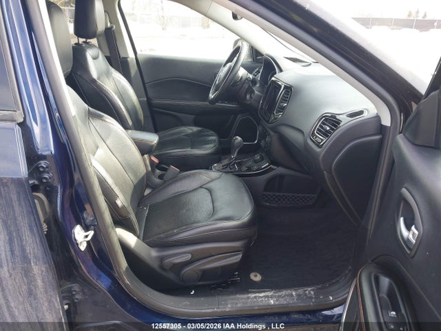 12557305 :رقم المزاد ، 3C4NJDCB4JT155677 vin ، 2018 Jeep Compass مزاد بيع