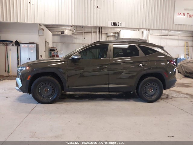 5NMJBCDE8SH454733 Hyundai Tucson Preferred Awd