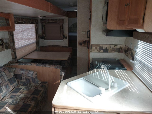 2007 Trailer Hauler მანქანა იყიდება აუქციონზე, vin: 4YDF242257G106369, აუქციონის ნომერი: 12557330