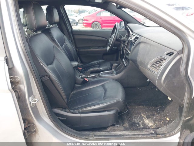 12557340 :رقم المزاد ، 1C3CCBCG5DN605850 vin ، 2013 Chrysler 200 Limited مزاد بيع