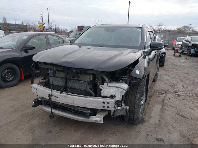 12557353 :رقم المزاد ، 5TDGBRCH8MS022801 vin ، 2021 Toyota Highlander Hybrid Xle مزاد بيع