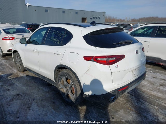 ZASFAKPN3J7B88310 Alfa Romeo Stelvio