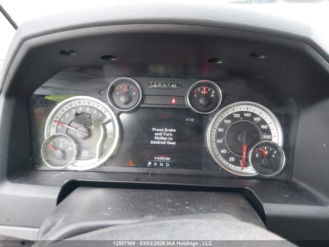 1C6RR7GT3ES131898 RAM 1500 Slt