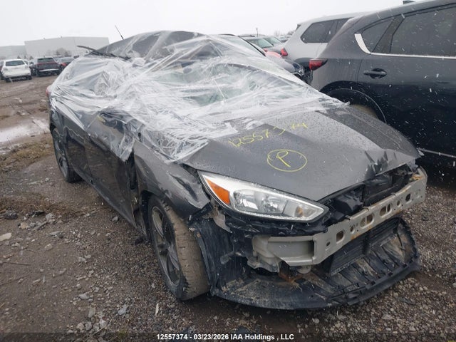 2015 Ford Focus Se მანქანა იყიდება აუქციონზე, vin: 1FADP3F26FL251223, აუქციონის ნომერი: 12557374