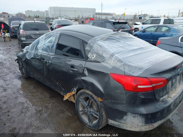 2015 Ford Focus Se მანქანა იყიდება აუქციონზე, vin: 1FADP3F26FL251223, აუქციონის ნომერი: 12557374