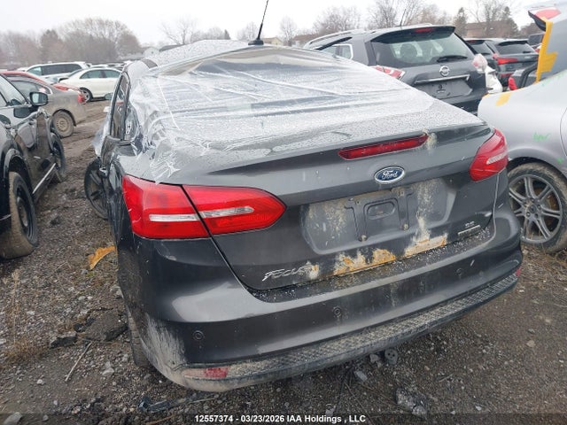 2015 Ford Focus Se მანქანა იყიდება აუქციონზე, vin: 1FADP3F26FL251223, აუქციონის ნომერი: 12557374