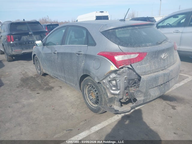 Продаж на аукціоні авто 2013 Hyundai Elantra Gt, vin: KMHD35LE8DU022156, номер лоту: 12557380