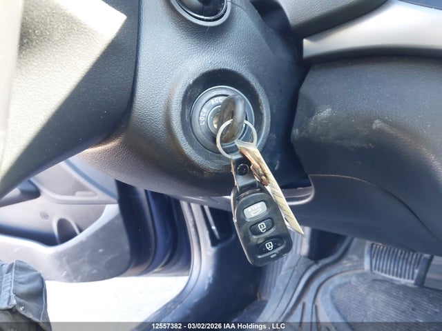 12557382 :رقم المزاد ، KMHD84LF6HU376106 vin ، 2017 Hyundai Elantra Gl مزاد بيع