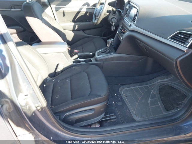 12557382 :رقم المزاد ، KMHD84LF6HU376106 vin ، 2017 Hyundai Elantra Gl مزاد بيع