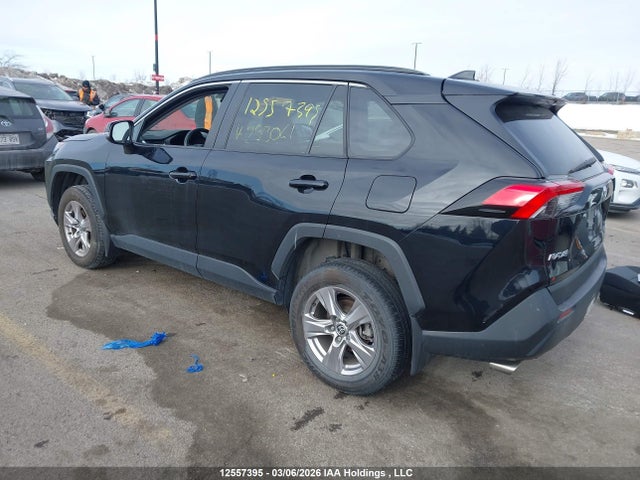 2T3R1RFV1NC273061 Toyota Rav4 Xle/xle Premium