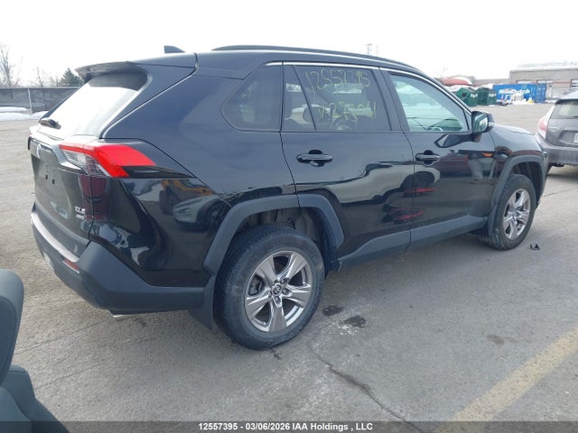 2T3R1RFV1NC273061 Toyota Rav4 Xle/xle Premium