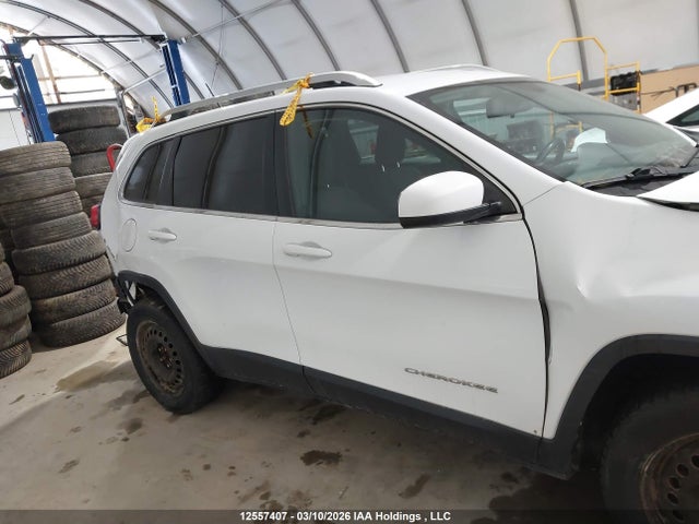 1C4PJMCS1FW538132 Jeep Cherokee North