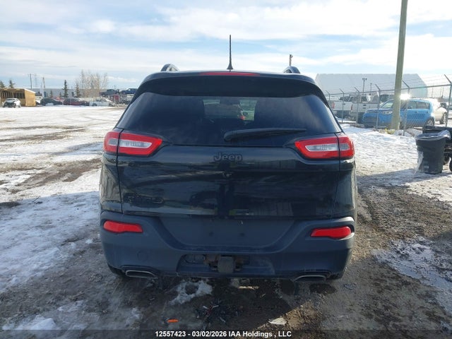 1C4PJMCSXGW173967 Jeep Cherokee Latitude