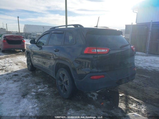 1C4PJMCSXGW173967 Jeep Cherokee Latitude
