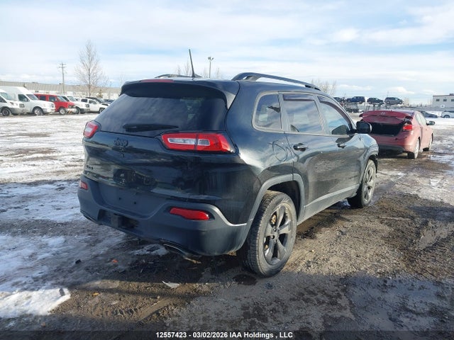 1C4PJMCSXGW173967 Jeep Cherokee Latitude