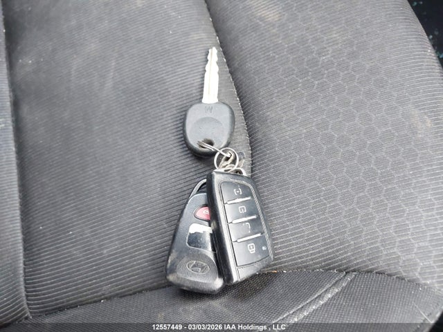 KMHD84LF8JU658219 Hyundai ELANTRA GL