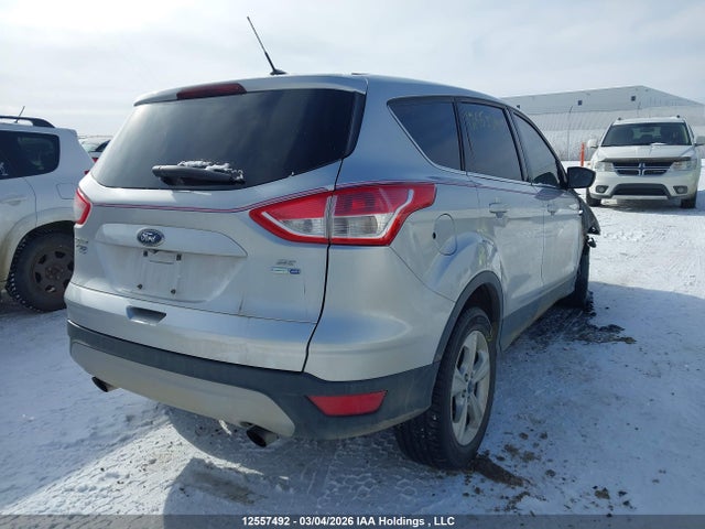2014 Ford Escape Se მანქანა იყიდება აუქციონზე, vin: 1FMCU9G94EUD04776, აუქციონის ნომერი: 12557492