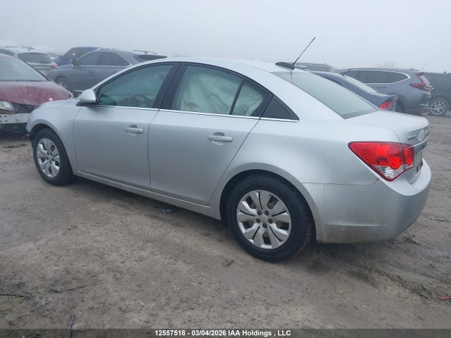 1G1PC5SBXF7244426 Chevrolet CRUZE LT