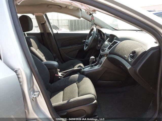 1G1PC5SBXF7244426 Chevrolet CRUZE LT