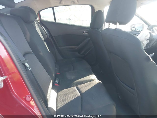 12557522 :رقم المزاد ، JM1BN1U77J1162694 vin ، 2018 Mazda 3 Sport مزاد بيع