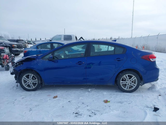 3KPFL4A79JE186490 KIA Forte Lx/s