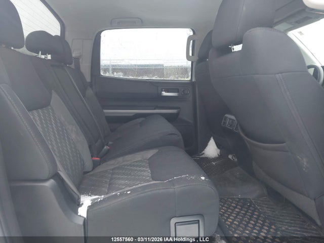 5TFDY5F17KX808637 Toyota Tundra
