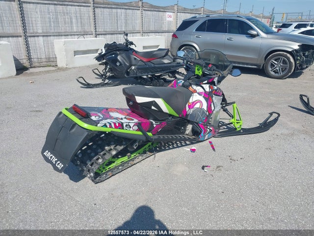4UF18SNW0JT110805 Arctic Cat Zr 7000