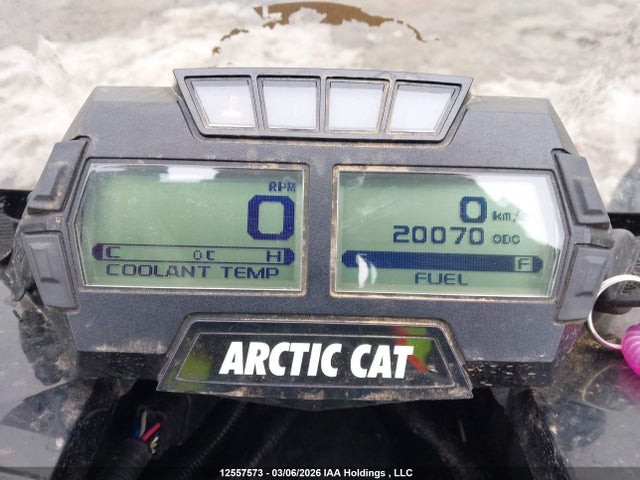4UF18SNW0JT110805 Arctic Cat Zr 7000