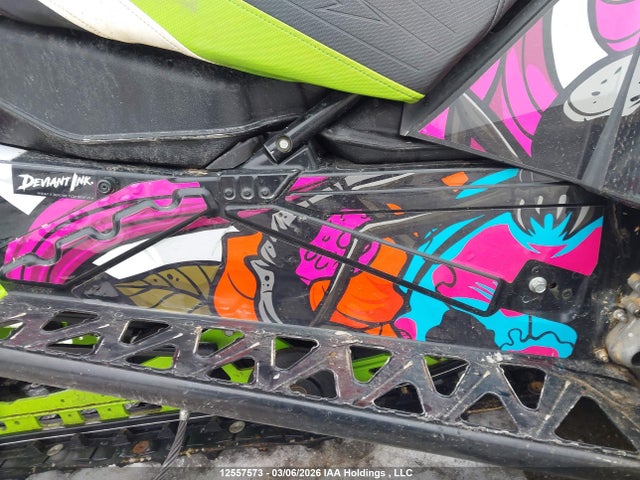 4UF18SNW0JT110805 Arctic Cat Zr 7000