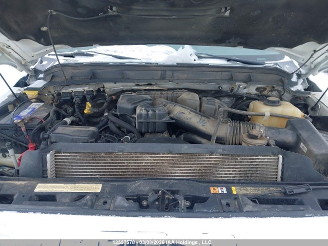 12557578 :رقم المزاد ، 1FT8W3B67FEB17414 vin ، 2015 Ford F350 Super Duty مزاد بيع