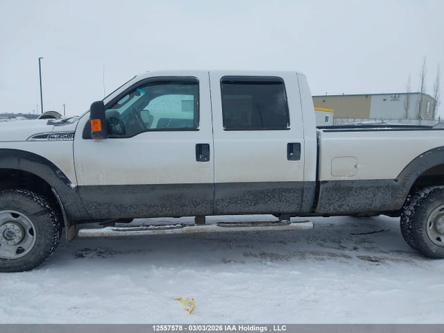 12557578 :رقم المزاد ، 1FT8W3B67FEB17414 vin ، 2015 Ford F350 Super Duty مزاد بيع