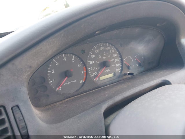 12557587 :رقم المزاد ، 1YVGF22C115223842 vin ، 2001 Mazda 626 Es/lx مزاد بيع