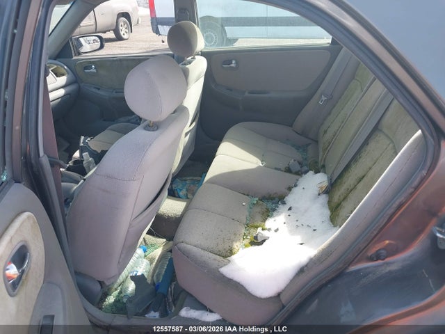 12557587 :رقم المزاد ، 1YVGF22C115223842 vin ، 2001 Mazda 626 Es/lx مزاد بيع