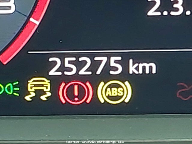 WA1AUCF35S1077210 Audi Q3 Premium 40