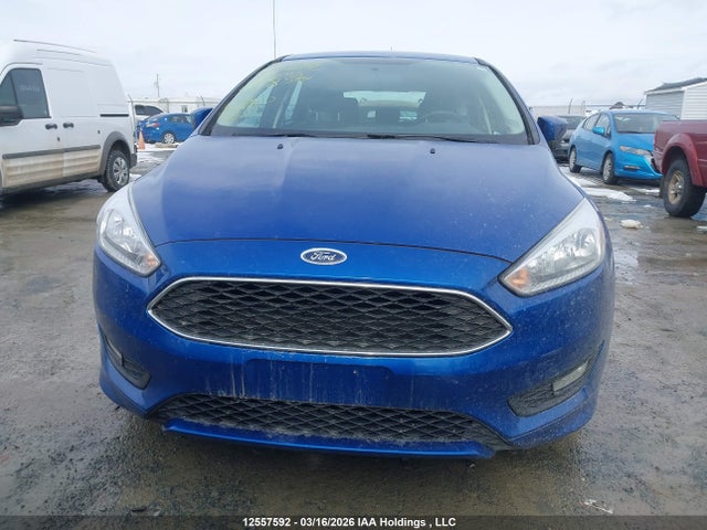 1FADP3K2XJL218594 Ford FOCUS SE