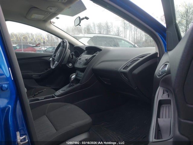 1FADP3K2XJL218594 Ford FOCUS SE